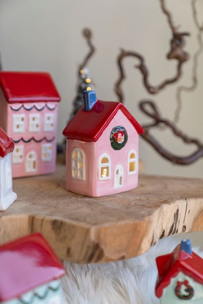 Huvudbild LED Hus 13cm - Rosa