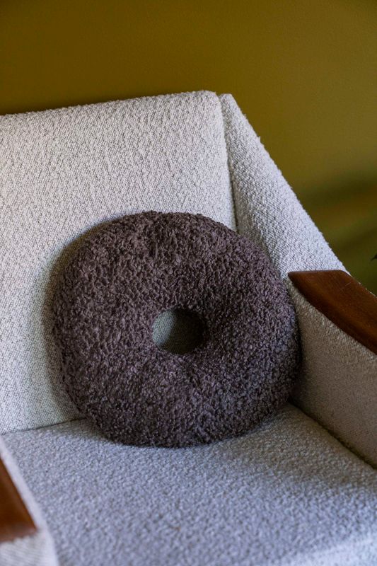 Kudde Donut 43x30cm - Brun