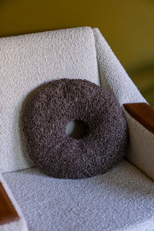 Kudde Donut 43x30cm - Brun
