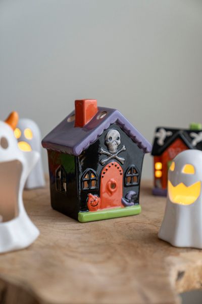 Huvudbild LED Halloween Hus 15cm - Skalle