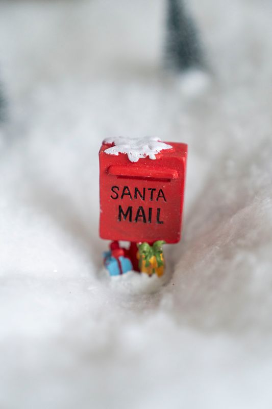 Julby - Mini Santa Mail