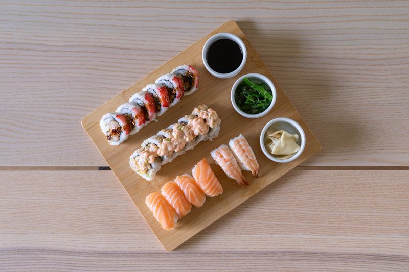 Sushiset med 3 skålar
