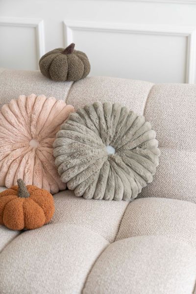 Huvudbild Kudde - Blomma 38cm Grå