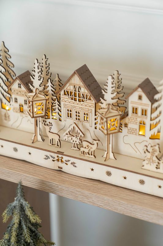 Trähus – Grannar 45cm